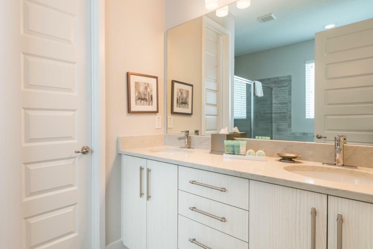 Beautiful Home Near Disney By Rentyl With Private Pool, Themed Rooms, Pool Table & Resort Amenities - 140B Orlando Eksteriør billede